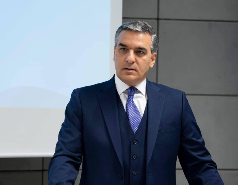 Արման Թաթոյանը մտնում է ակտիվ քաղաքականություն (տեսանյութ)