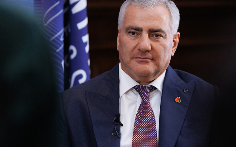 Փոքրիկ խմբակը հայ ժողովրդին ցույց տվեց հարևան երկրների առաջ իրենց ընդունած խղճուկ դիրքն ու կեցվածքը. Սամվել Կարապետյան
