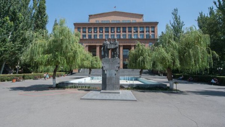 Հաստատվել են բուհերի և գիտական կազմակերպությունների 2026/2027 ուստարվա ընդունելության տեղերը Հաստատվել են բուհերի և գիտական կազմակերպությունների 2026/2027 ուստարվա ընդունելության տեղերը