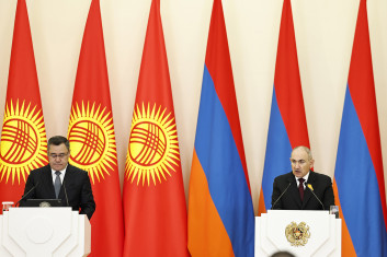 Տարածաշրջանային խաղաղության ամրապնդումը նոր հնարավորություններ է ստեղծում տնտեսական համագործակցության համար. Փաշինյանը և Ժապարովը հանդես են եկել հայտարարություններով Տարածաշրջանային խաղաղության ամրապնդումը նոր հնարավորություններ է ստեղծում տնտեսական համագործակցության համար. Փաշինյանը և Ժապարովը հանդես են եկել հայտարարություններով