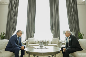 Այս կարգավորումն առաջին անգամ է գործում, երբ ՍԴ-ի գործող նախագահի պաշտոնավարման ժամկետն ավարտվում է վեց տարվա ժամանակահատվածում, և ՍԴ-ն պետք է նոր նախագահ ընտրի․ Փաշինյան Այս կարգավորումն առաջին անգամ է գործում, երբ ՍԴ-ի գործող նախագահի պաշտոնավարման ժամկետն ավարտվում է վեց տարվա ժամանակահատվածում, և ՍԴ-ն պետք է նոր նախագահ ընտրի․ Փաշինյան