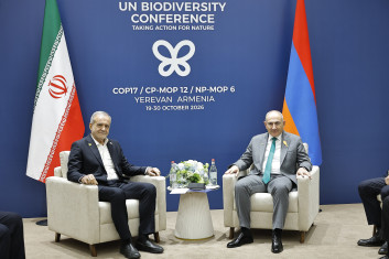 Փաշինյանն ու Իրանի նախագահը մտքեր են փոխանակել համատեղ ծրագրերին վերաբերող թեմաների շուրջ