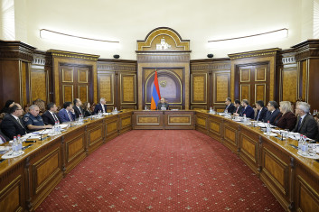 Փաշինյանի գլխավորությամբ hանրային ներդրումային կոմիտեի նիստում քննարկվել և հաստատվել են տարբեր ոլորտներին առնչվող նախագծեր Փաշինյանի գլխավորությամբ hանրային ներդրումային կոմիտեի նիստում քննարկվել և հաստատվել են տարբեր ոլորտներին առնչվող նախագծեր