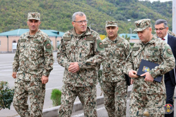 Պաշտպանության նախարարի տեղակալը այցելել է ՊՆ N զորամաս, ուսումնասիրել իր համակարգման ոլորտում իրականացվող աշխատանքները Պաշտպանության նախարարի տեղակալը այցելել է ՊՆ N զորամաս, ուսումնասիրել իր համակարգման ոլորտում իրականացվող աշխատանքները