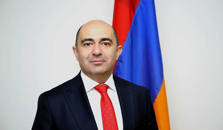 Հակոբ Ասլանյանն ու Հովիկ Աղազարյանը վարչապետի թեկնածու են առաջադրել Էդմոն Մարուքյանին Հակոբ Ասլանյանն ու Հովիկ Աղազարյանը վարչապետի թեկնածու են առաջադրել Էդմոն Մարուքյանին