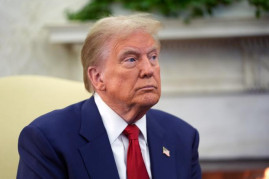 Trump insists Iran deal is days away as both sides step back from brink Trump insists Iran deal is days away as both sides step back from brink