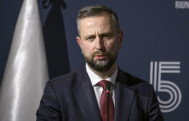 Украина с бандеровской идеологией не вступит в ЕС. Министр обороны Польши Украина с бандеровской идеологией не вступит в ЕС. Министр обороны Польши