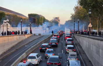 Во Франции ожидают до 500 тыс. участников протестов 24 октября. TF1