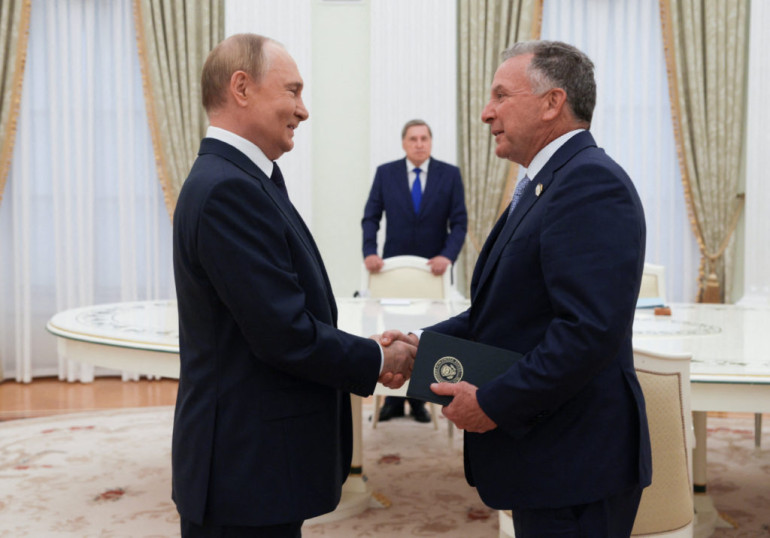 Russia willing to resume trilateral peace talks in November, Kremlin says after Witkoff meeting Russia willing to resume trilateral peace talks in November, Kremlin says after Witkoff meeting