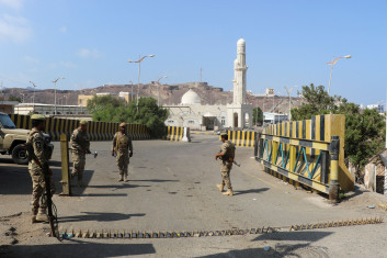 Houthis launch deadly attack on Yemeni presidential palace in escalating campaign against Saudi Arabia Houthis launch deadly attack on Yemeni presidential palace in escalating campaign against Saudi Arabia