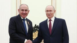 Путин поздравил Пашиняна с днем рождения Путин поздравил Пашиняна с днем рождения