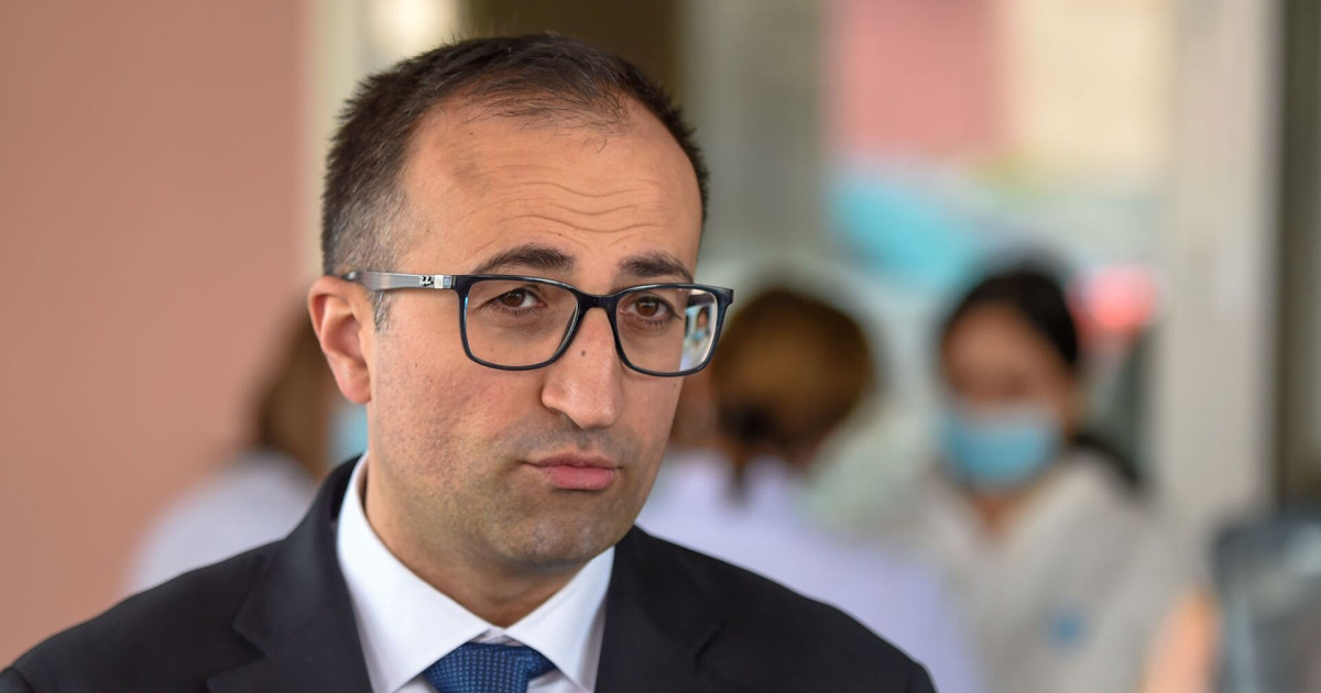 Բագրատ Սրբազանի և Ռոբերտ Քոչարյանի հավաքները խանգարում էին աղքատության ...