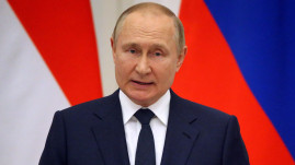 Putin says there is 'no point' meeting Zelensky over ending Ukraine war Putin says there is 'no point' meeting Zelensky over ending Ukraine war