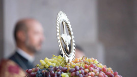 Այսօր Հայ Առաքելական Սուրբ Եկեղեցին նշում է Սուրբ Աստվածածնի Վերափոխման տոնը (Խաղողօրհնեք)