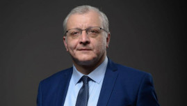 Հայաստանը մոտ է այն վտանգավոր եզրագծին, երբ քաղաքական գործունեությունը կամ այլակարծությունը քրեականացվում են. Սուրենյանց