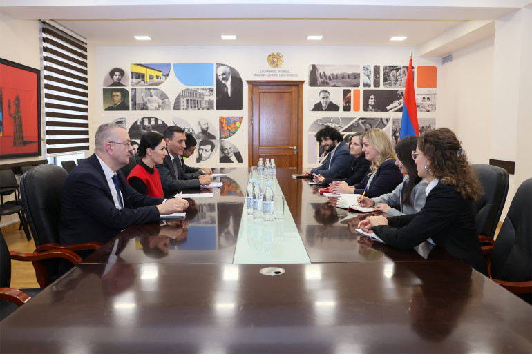 Ժաննա Անդրեասյանը ՀՀ-ում Շվեյցարիայի դեսպանի հետ քննարկել է մասնագիտական կրթության և ուսուցման ոլորտում Շվեյցարիայի հետ համագործակցությանը վերաբերող հարցեր