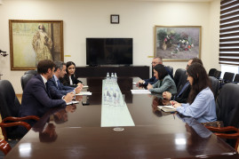 Ժաննա Անդրեասյանը և Ֆրանսիայի դեսպանը քննարկել են համագործակցության հիմնական ուղղությունները