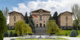 3 նախարարություն նոր անուն ունի․ ԱԺ–ն երկրորդ ընթերցմամբ և ամբողջությամբ ընդունեց օրենքների նախագծերի փաթեթը 3 նախարարություն նոր անուն ունի․ ԱԺ–ն երկրորդ ընթերցմամբ և ամբողջությամբ ընդունեց օրենքների նախագծերի փաթեթը