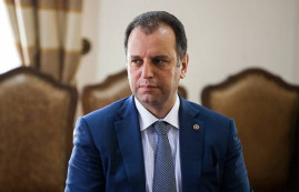 Քաղաքական ընդդիմախոսների դեմ գործ կարելը պարզապես ամոթալի երևույթ չէ, դա ՀՀ Սահմանադրությամբ և օրենսդրությամբ արգելված և հետևաբար հանցավոր արարք է․ Վիգեն Սարգսյան