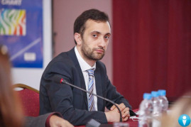 ՔՊ-ի այսօրվա հանրահավաքին մարդկանց զոռով կամ վարչական լծակներով բերված լինելու մասին փաստահեն տեղեկատվության դիմաց 500 հազար դրամ կտանք. Դանիել Իոաննիսյան