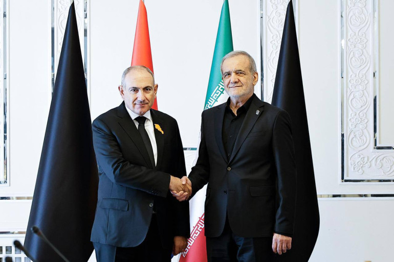 Pashinyan meets with Iranian President Masoud Pezeshkian Pashinyan meets with Iranian President Masoud Pezeshkian