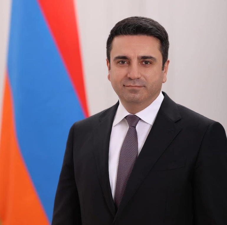 2026 թվականի հունիսի 7-ին մեր ժողովուրդը ևս մեկ անգամ ապացուցեց ինքնիշխան, ազատ ու ժողովրդավարական պետություն ունենալու իր հստակ կամքը․ Ալեն Սիմոնյանի ուղերձը՝ Սահմանադրության օրվա առթիվ