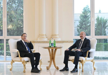 Իլհամ Ալիևն ու Իցհակ Հերցոգը քննարկել են երկկողմ հարաբերություններին առնչվող հարցեր