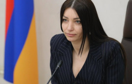 ՔՊ-ական պատգամավոր Հասմիկ Հակոբյանը հայտարարել է, որ ցորենը Հայաստան է ներկրվում ուղիղ Ադրբեջանից (տեսանյութ) ՔՊ-ական պատգամավոր Հասմիկ Հակոբյանը հայտարարել է, որ ցորենը Հայաստան է ներկրվում ուղիղ Ադրբեջանից (տեսանյութ)