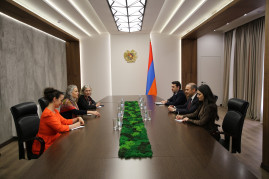 ԱԽ քարտուղարն ու ԵՄ հատուկ ներկայացուցիչը քննարկել են տարածաշրջանային անվտանգային իրավիճակը ԱԽ քարտուղարն ու ԵՄ հատուկ ներկայացուցիչը քննարկել են տարածաշրջանային անվտանգային իրավիճակը