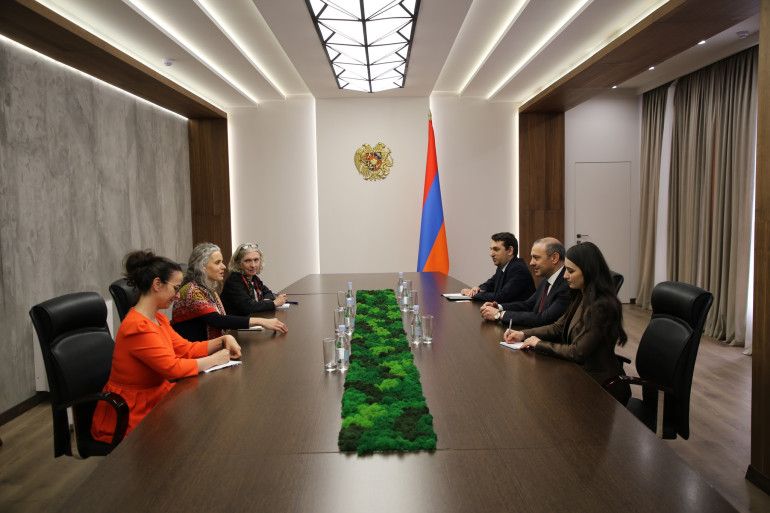 ԱԽ քարտուղարն ու ԵՄ հատուկ ներկայացուցիչը քննարկել են տարածաշրջանային անվտանգային իրավիճակը
