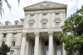Ադրբեջանը վճռականորեն դատապարտում է անհայտ անձանց կողմից ՌԴ-ում մեր դեսպանության հյուրատան առջև մեր երկրի դեմ ուղղված uադրիչ բնույթի պատկերների տեղադրումը. Ադրբեջանի ԱԳՆ Ադրբեջանը վճռականորեն դատապարտում է անհայտ անձանց կողմից ՌԴ-ում մեր դեսպանության հյուրատան առջև մեր երկրի դեմ ուղղված uադրիչ բնույթի պատկերների տեղադրումը. Ադրբեջանի ԱԳՆ