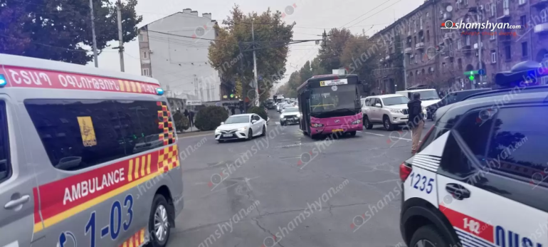 Բшխվել են թիվ 14 երթուղին սպասարկող «Higer» մակնիշի ավտոբուսը և «Opel Astra»-ն, կա 5 վիրшվոր