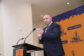 «Մայր Հայաստան» խմբակցությունը 2 տարի հետևողական պայքարեց ու դատարանում հաղթեց Երևանի ՔՊ-ական իշխանությանը․ Անդրանիկ Թևանյան «Մայր Հայաստան» խմբակցությունը 2 տարի հետևողական պայքարեց ու դատարանում հաղթեց Երևանի ՔՊ-ական իշխանությանը․ Անդրանիկ Թևանյան