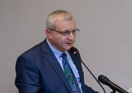 Մեզ ընդամենը մեկ ժամ է մնում՝ Հայաստանը Ադրբեջանի կցորդի վերածելու վտանգը չեզոքացնելու համար․ Սուրեն Սուրենյանց