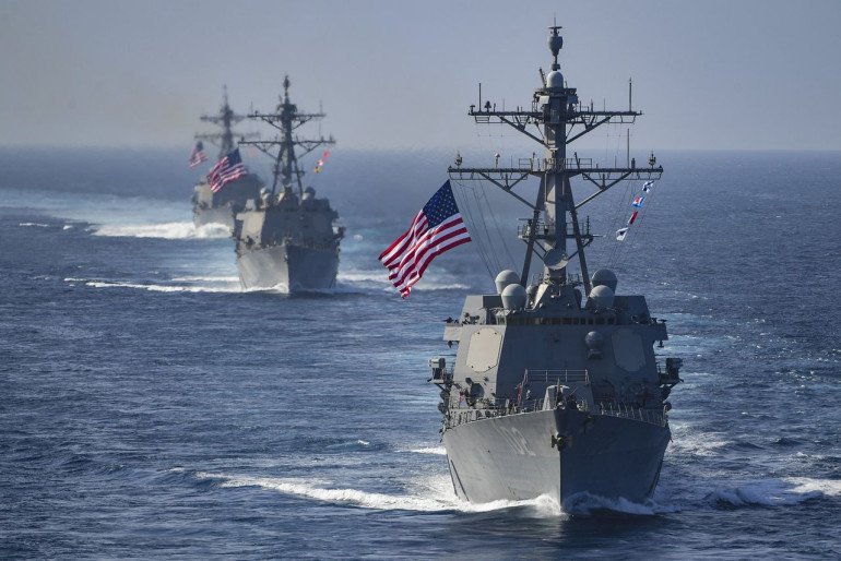 Более 20 кораблей ВМС США находятся на боевом дежурстве вблизи Ирана Более 20 кораблей ВМС США находятся на боевом дежурстве вблизи Ирана