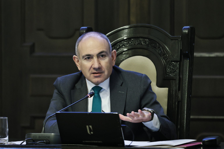 How many article scientists publish a Newton prize? If it is not interesting, there are people who are interested in scientific activities. Nikol Pashinyan (video)