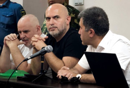 Ռոբերտ Քոչարյանի նկատմամբ իրականացվում է քաղաքական հաշվեհшրդար, բայց «բա խի՞ Սերժին չեն նստցնում» վնգuտալը բարո չէ, քաղաքական չէ և տմшրդի է. Արմեն Աշոտյան Ռոբերտ Քոչարյանի նկատմամբ իրականացվում է քաղաքական հաշվեհшրդար, բայց «բա խի՞ Սերժին չեն նստցնում» վնգuտալը բարո չէ, քաղաքական չէ և տմшրդի է. Արմեն Աշոտյան