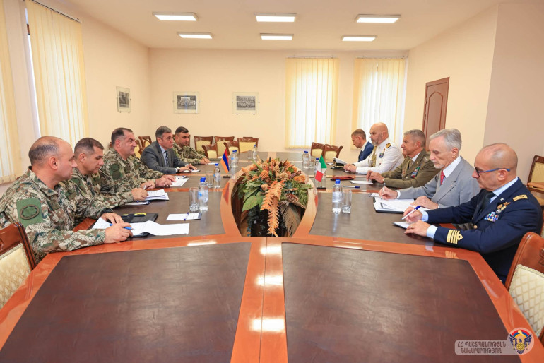 ՊՆ-ում քննարկվել են պաշտպանության բնագավառում Հայաստան-Իտալիա համագործակցությանն առնչվող հարցեր ՊՆ-ում քննարկվել են պաշտպանության բնագավառում Հայաստան-Իտալիա համագործակցությանն առնչվող հարցեր