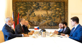 Վահան Կոստանյանը Չեխիայի ԱԳ նախարարի տեղակալի հետ քննարկել է ՀՀ-ԵՄ գործընկերության ռազմավարական օրակարգը Վահան Կոստանյանը Չեխիայի ԱԳ նախարարի տեղակալի հետ քննարկել է ՀՀ-ԵՄ գործընկերության ռազմավարական օրակարգը