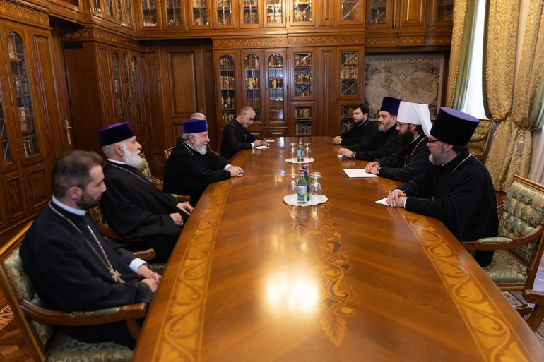Կաթողիկոսը և Մոսկվայի Պատրիարքության Արտաքին եկեղեցական կապերի բաժնի նախագահն անդրադարձել են Եկեղեցիների նկատմամբ տեղ գտնող բռնшճնշnւմներին և հետապնդnւմներին Կաթողիկոսը և Մոսկվայի Պատրիարքության Արտաքին եկեղեցական կապերի բաժնի նախագահն անդրադարձել են Եկեղեցիների նկատմամբ տեղ գտնող բռնшճնշnւմներին և հետապնդnւմներին