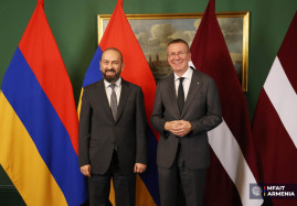 Ararat Mirzoyan and President of Latvia discussed mechanisms for diversifying economic ties and expanding access of Armenian products to European markets