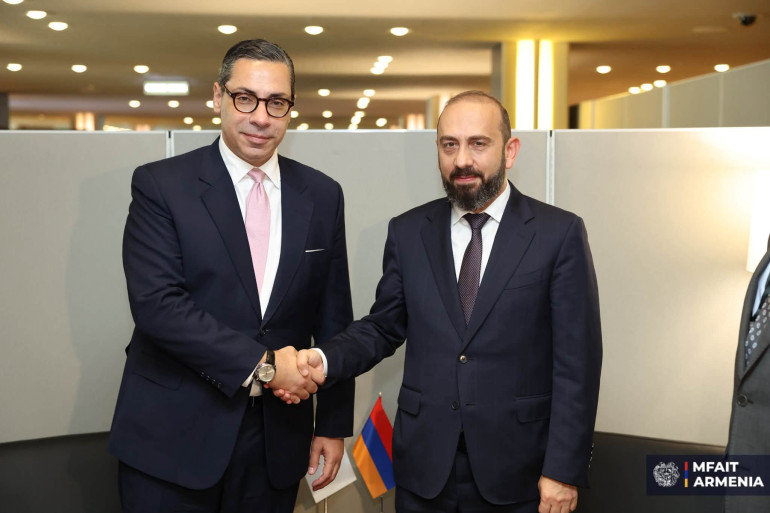 Արարատ Միրզոյանը և Կոնստանտինոս Կոմբոսը քննարկել են Հայաստանի և Կիպրոսի միջև երկկողմ գործընկերության խորացման հարցեր Արարատ Միրզոյանը և Կոնստանտինոս Կոմբոսը քննարկել են Հայաստանի և Կիպրոսի միջև երկկողմ գործընկերության խորացման հարցեր