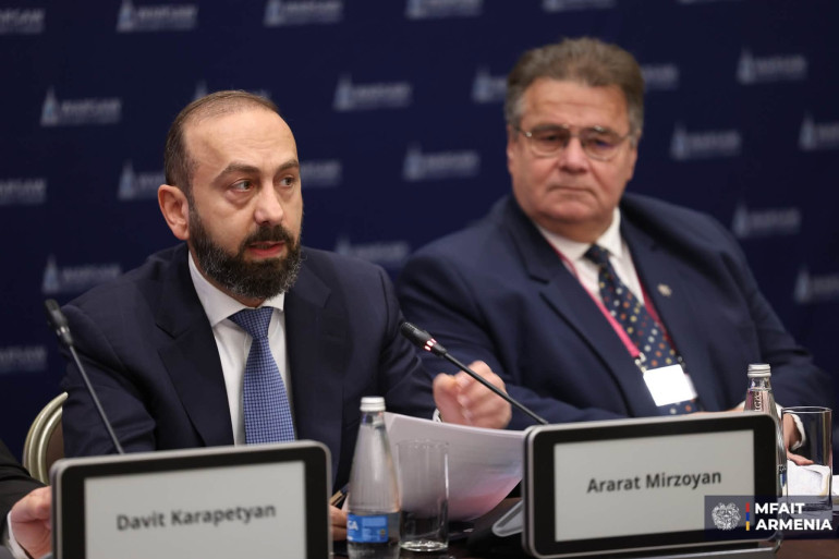 Տարածաշրջանի ներուժի բացահայտումն ու իրացումը, ինչպես նաև Հայաստան-ԵՄ փոխկապակցվածության գործընկերությունը կարող են նպաստել Եվրոպայի և նրա արևելյան հարևանների միջև կապերի ամրապնդմանը․ Միրզոյան Տարածաշրջանի ներուժի բացահայտումն ու իրացումը, ինչպես նաև Հայաստան-ԵՄ փոխկապակցվածության գործընկերությունը կարող են նպաստել Եվրոպայի և նրա արևելյան հարևանների միջև կապերի ամրապնդմանը․ Միրզոյան