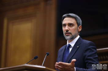 Հայաստանում ժողովրդավարության նահանջը ոչ միայն քաղաքական բանտարկյալների ու ընտրովի հետապնդումների առկայությունն է, այլև Դատական իշխանության նկատմամբ իշխանական միջամտող վարքագիծն է. Արամ Վարդևանյան Հայաստանում ժողովրդավարության նահանջը ոչ միայն քաղաքական բանտարկյալների ու ընտրովի հետապնդումների առկայությունն է, այլև Դատական իշխանության նկատմամբ իշխանական միջամտող վարքագիծն է. Արամ Վարդևանյան