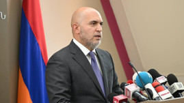 Արմեն Աշոտյանի նկատմամբ կիրառված բանտային կալանքը փոխարինվել է տնային կալանքով Արմեն Աշոտյանի նկատմամբ կիրառված բանտային կալանքը փոխարինվել է տնային կալանքով