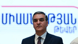 Բազմազավակ ընտանիքին, չորրորդ երեխայից սկսած, կտրամադրենք անվճար բնակարան մարզերում. Արման Թաթոյան Բազմազավակ ընտանիքին, չորրորդ երեխայից սկսած, կտրամադրենք անվճար բնակարան մարզերում. Արման Թաթոյան