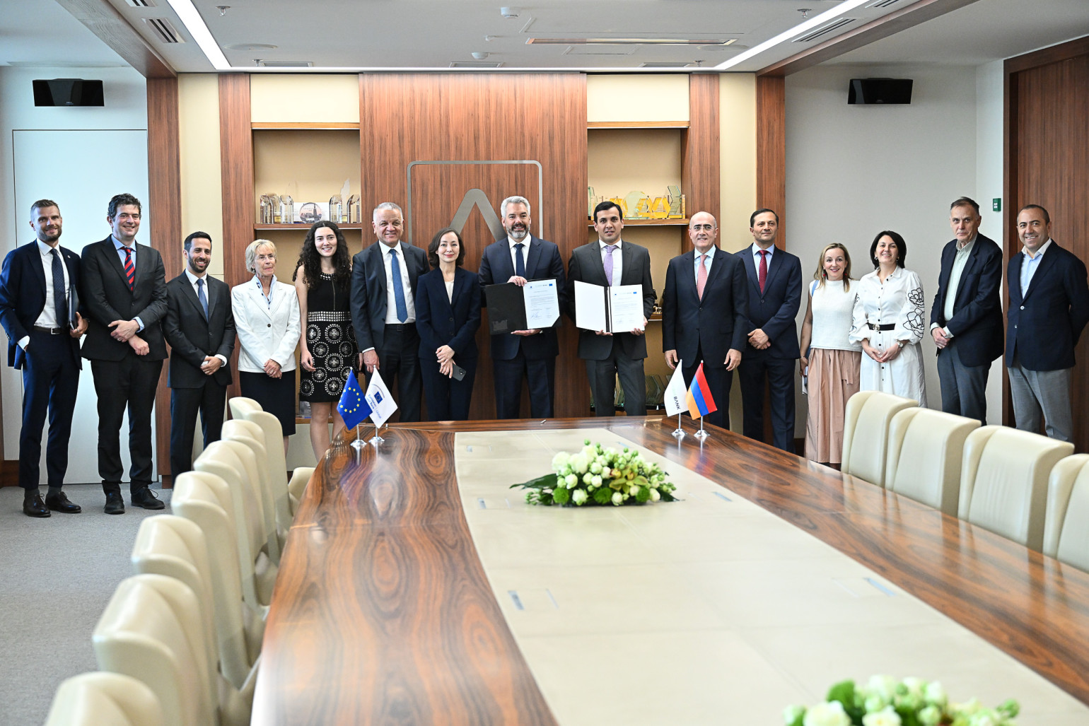 EIB Group and Ameriabank strengthen support for Armenian businesses through EU-backed guarantee (video, photo) EIB Group and Ameriabank strengthen support for Armenian businesses through EU-backed guarantee (video, photo)