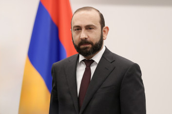 Հայաստան-Ռուսաստան հարաբերությունները եղբայրական են, խնդիրները՝ լուծելի․ Միրզոյան
