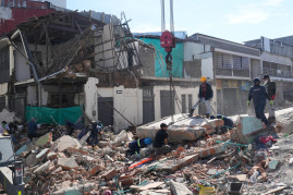 More than 200 dead in Colombia earthquake, with rescuers unable to reach epicenter yet More than 200 dead in Colombia earthquake, with rescuers unable to reach epicenter yet