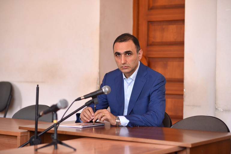 ՀՀ քննչական կոմիտեն մանրամասներ է ներկայացրել Ավետիք Չալաբյանի գործի վերաբերյալ